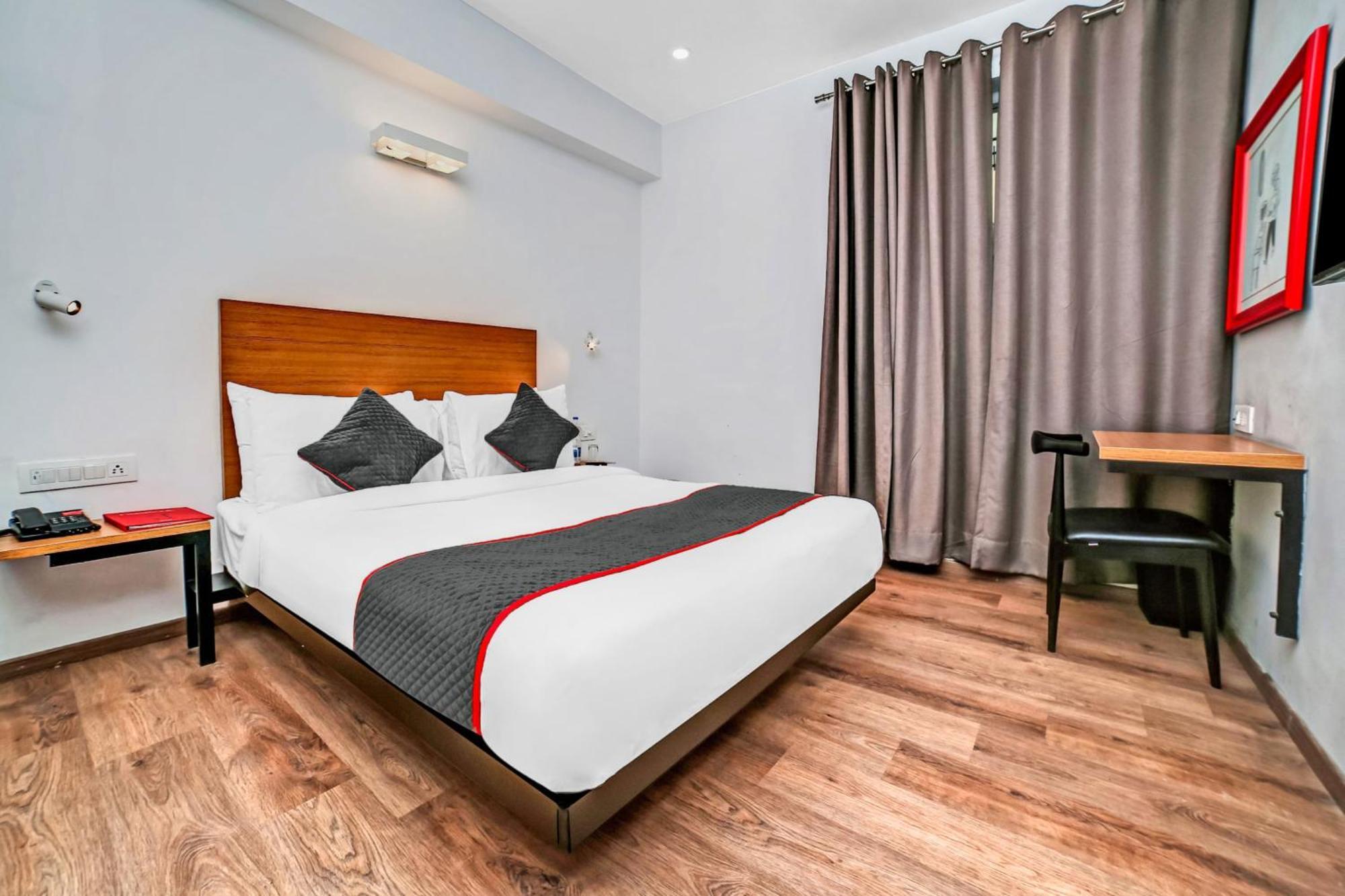 Chinhat Hotel O Town House 1274 Patrakar Puram מראה חיצוני תמונה